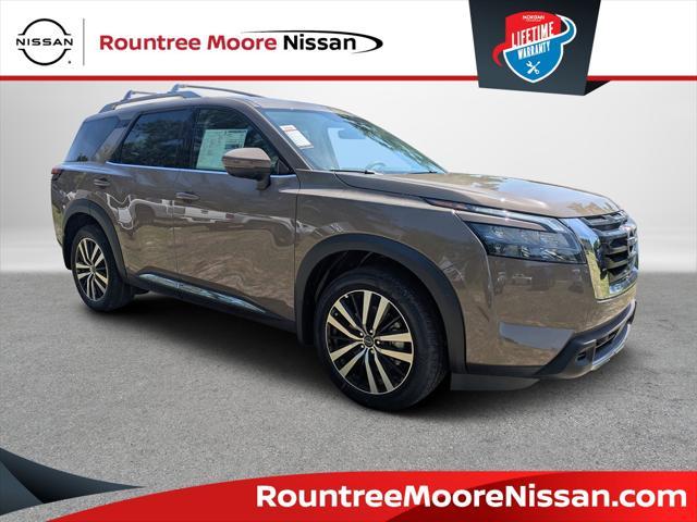 new 2025 Nissan Pathfinder car, priced at $45,922