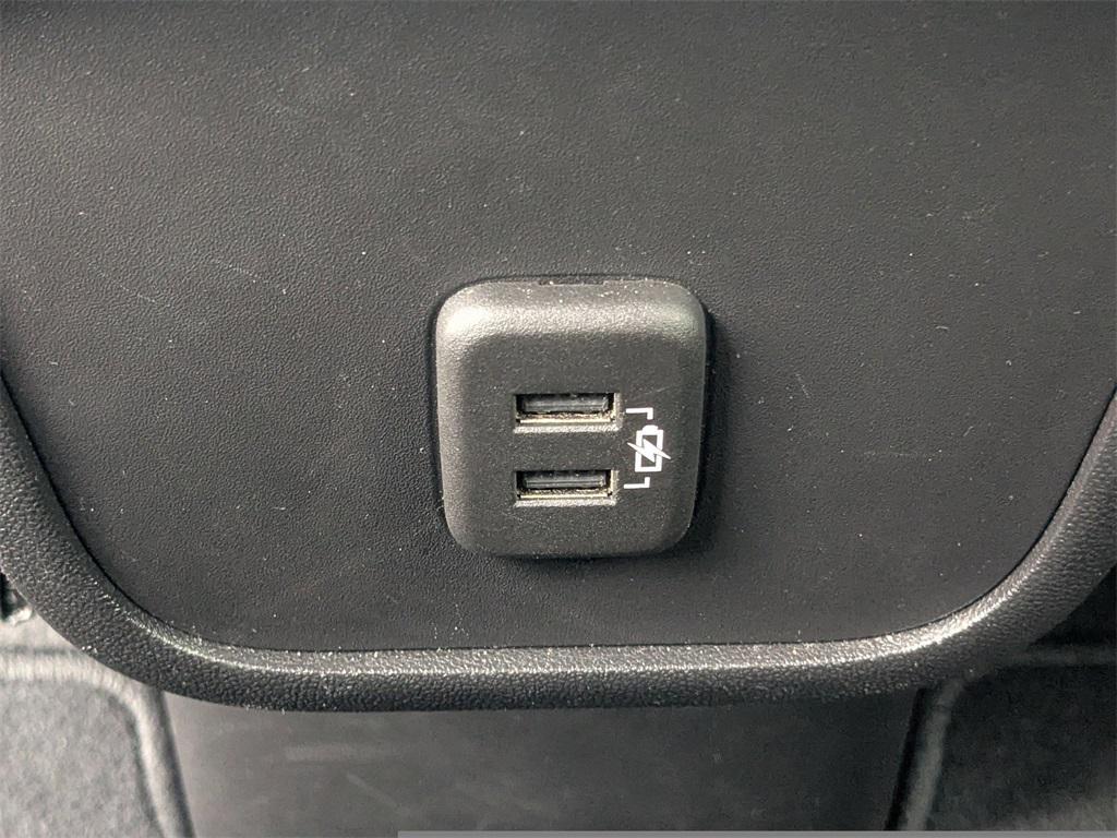 used 2024 Chevrolet Equinox car, priced at $21,932