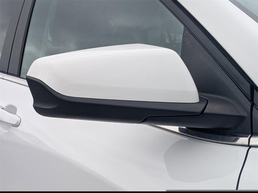 used 2024 Chevrolet Equinox car, priced at $21,932