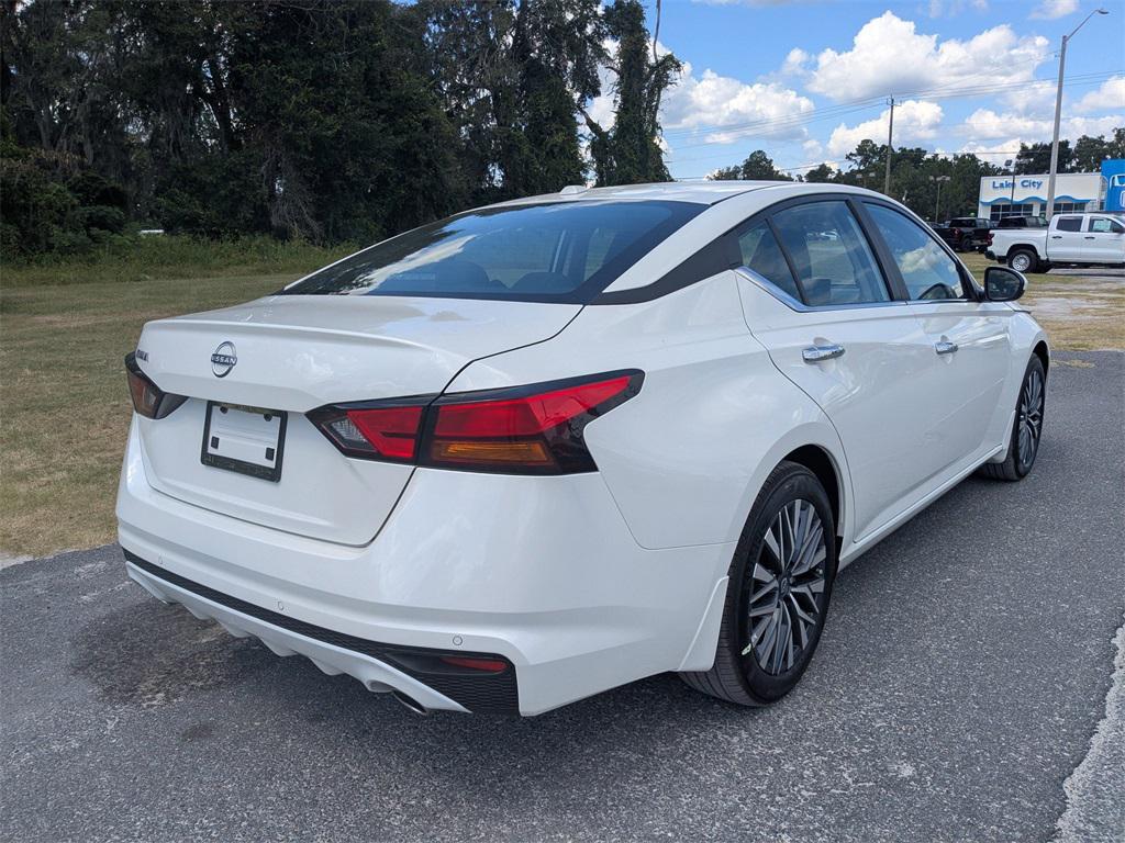 new 2025 Nissan Altima car, priced at $28,898