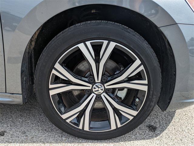 used 2021 Volkswagen Passat car, priced at $15,968