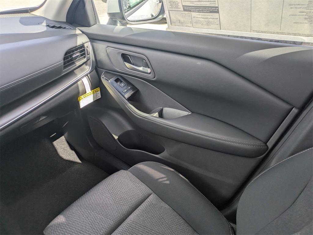 new 2025 Nissan Rogue car, priced at $30,096