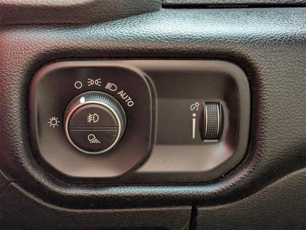 used 2022 Ram 1500 car, priced at $30,000