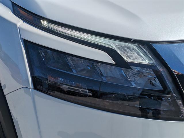 new 2025 Nissan Pathfinder car, priced at $45,540