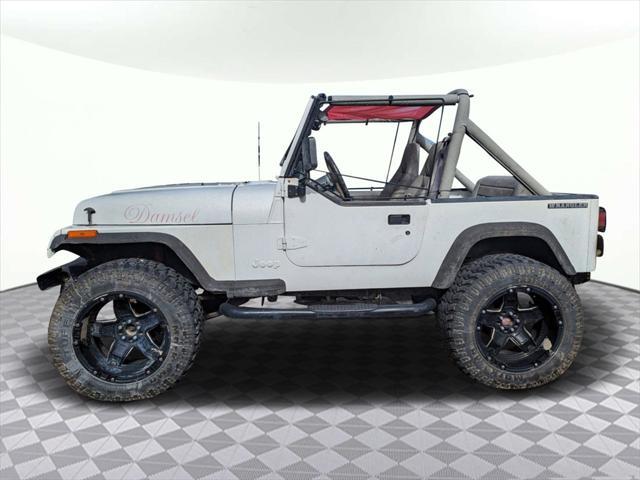 used 1990 Jeep Wrangler car, priced at $3,599