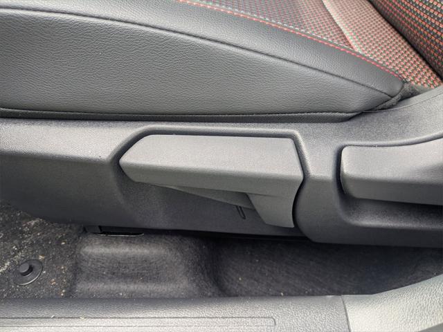 new 2025 Nissan Kicks car, priced at $26,971