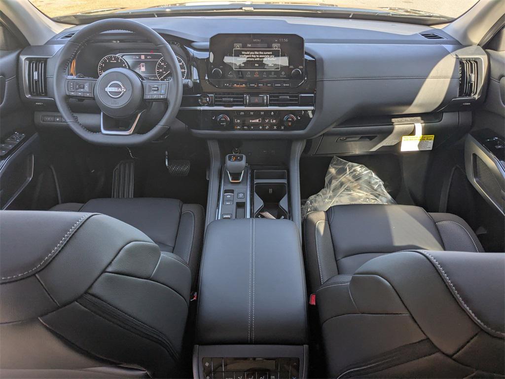 new 2025 Nissan Pathfinder car, priced at $33,590