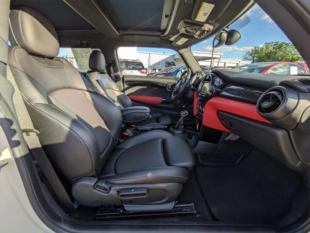 used 2018 MINI Hardtop car, priced at $18,491