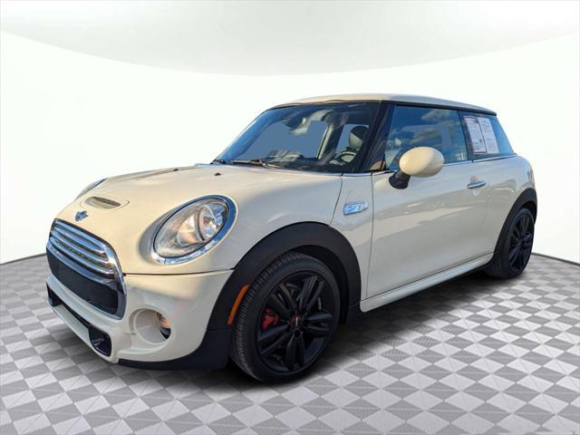 used 2018 MINI Hardtop car, priced at $18,491