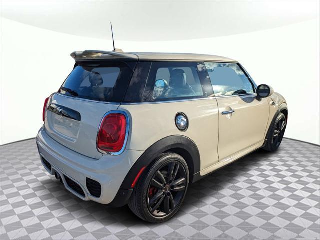 used 2018 MINI Hardtop car, priced at $18,491