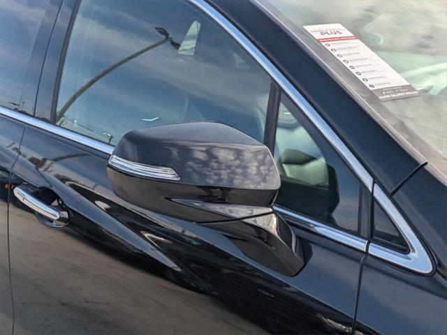 used 2021 Cadillac XT5 car, priced at $25,784