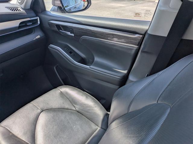 used 2020 Toyota Highlander car, priced at $28,183