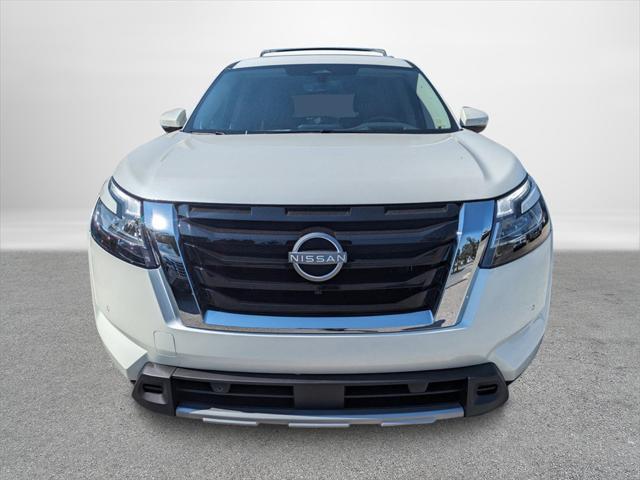 new 2024 Nissan Pathfinder car, priced at $52,752