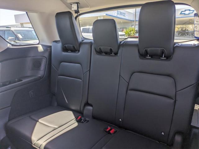 new 2025 Nissan Pathfinder car, priced at $45,609