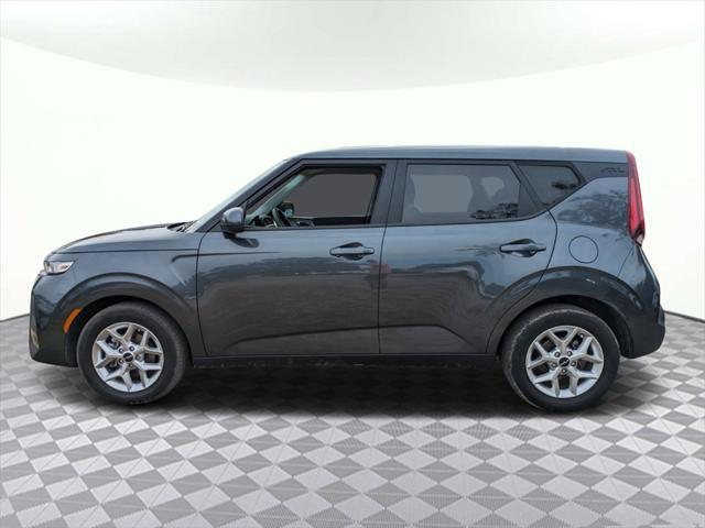 used 2022 Kia Soul car, priced at $16,248