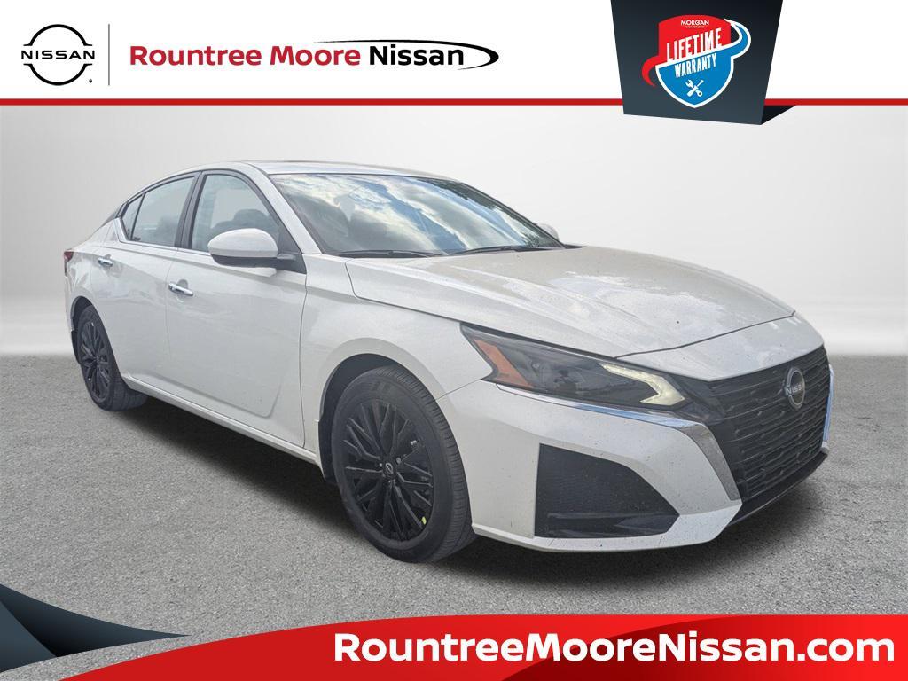 new 2025 Nissan Altima car, priced at $25,420