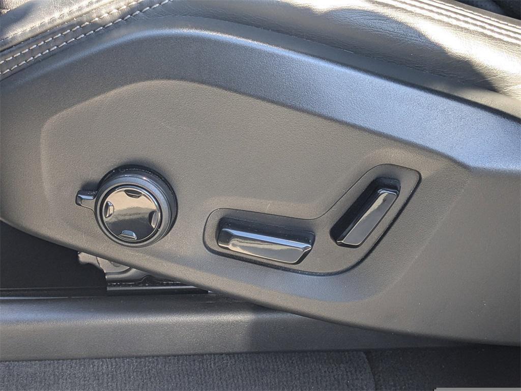 used 2022 Volvo XC90 Recharge Plug-In Hybrid car, priced at $33,429