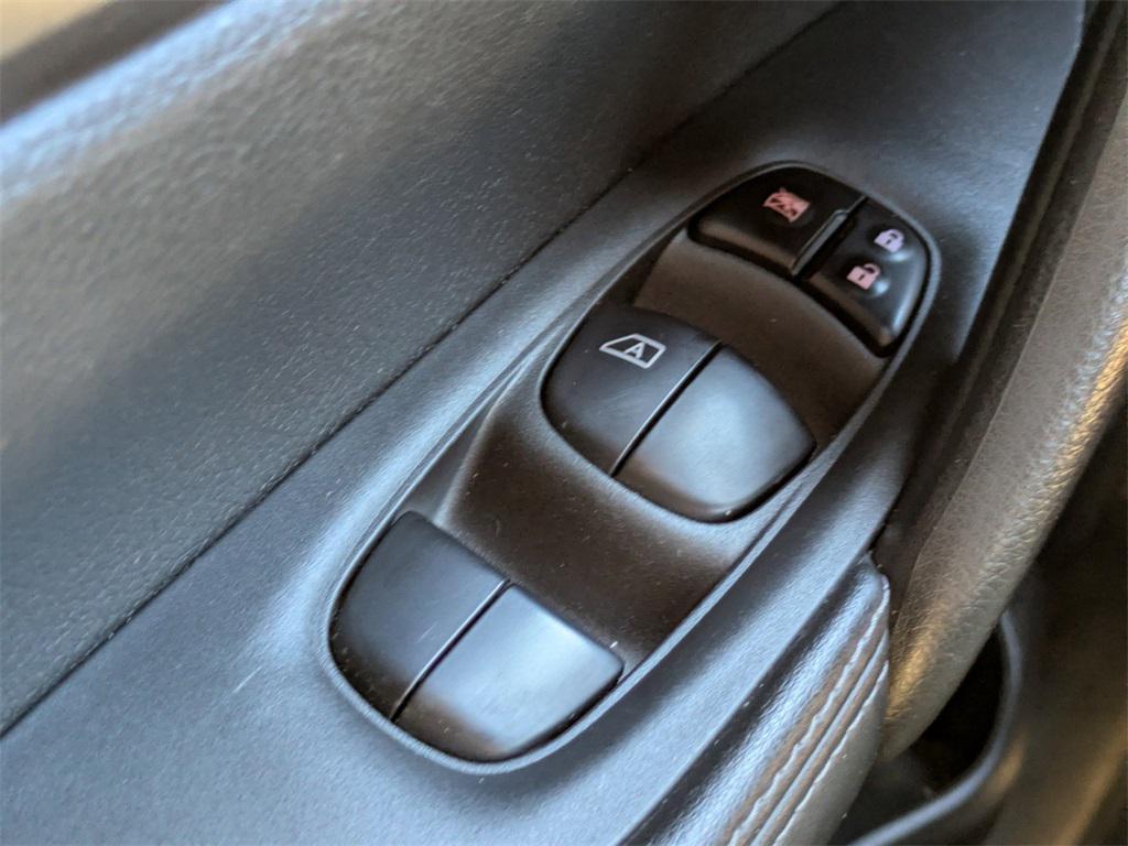 used 2019 Nissan Rogue Sport car, priced at $12,154