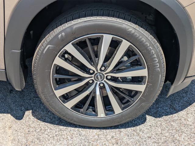new 2025 Nissan Pathfinder car, priced at $46,472
