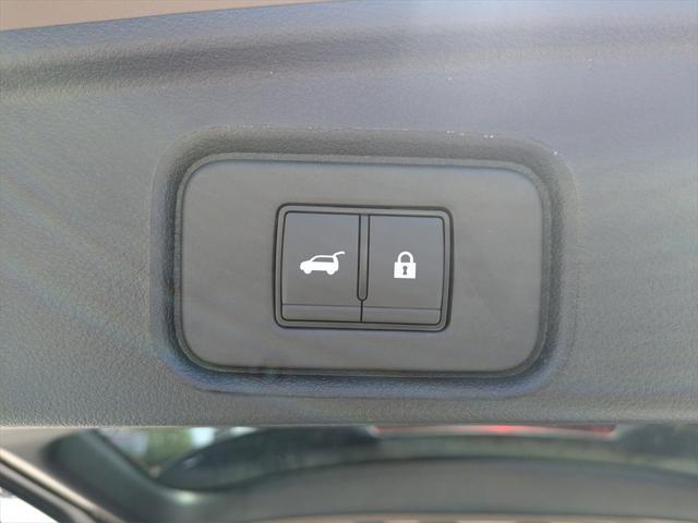 new 2025 Nissan Pathfinder car, priced at $46,472