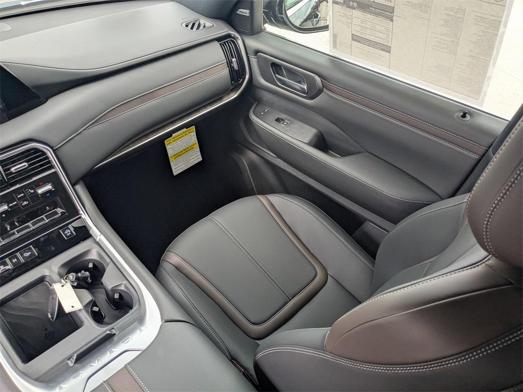 new 2026 Nissan Armada car, priced at $62,578