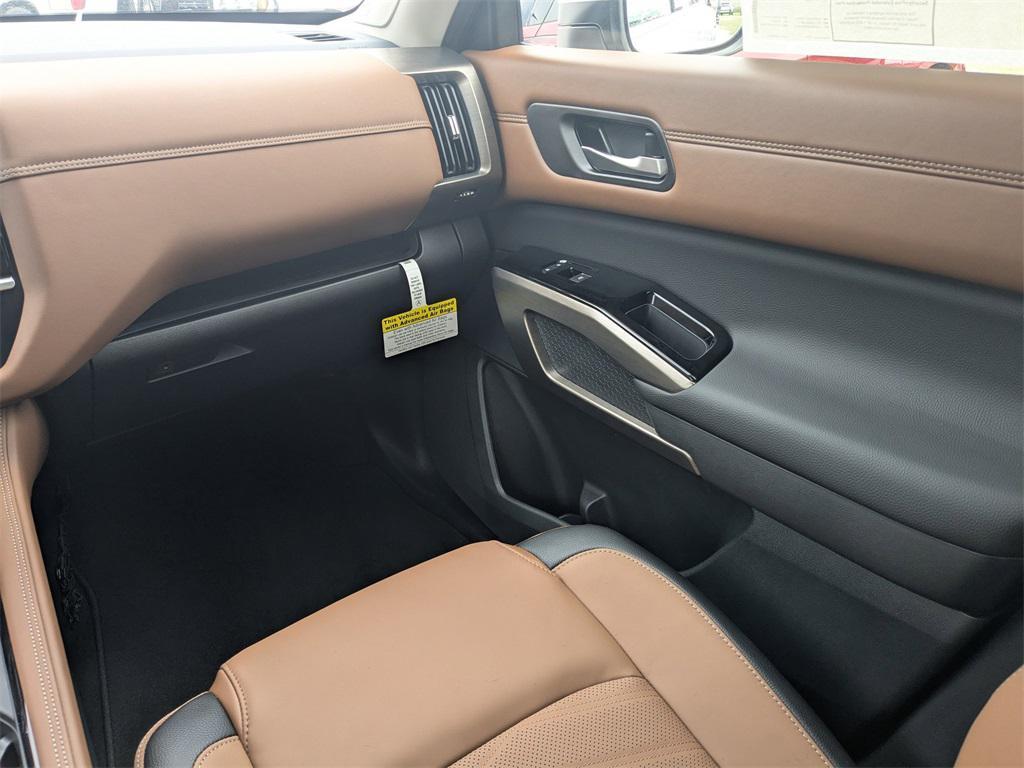 new 2025 Nissan Pathfinder car, priced at $42,257