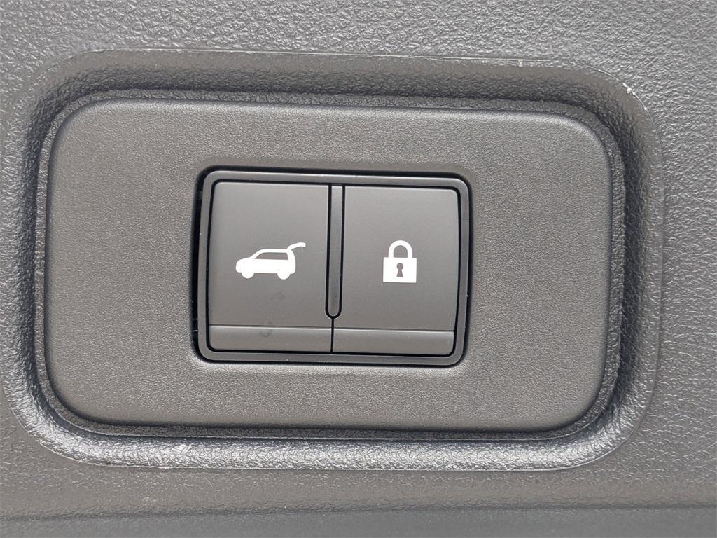 new 2025 Nissan Pathfinder car, priced at $42,257