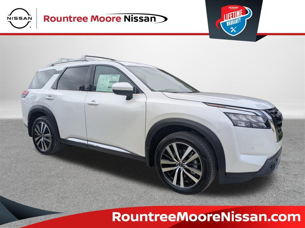 new 2025 Nissan Pathfinder car, priced at $42,257