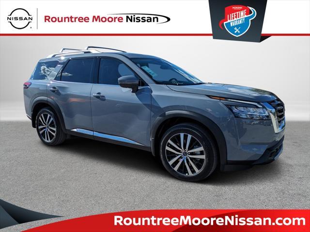 new 2024 Nissan Pathfinder car, priced at $52,208