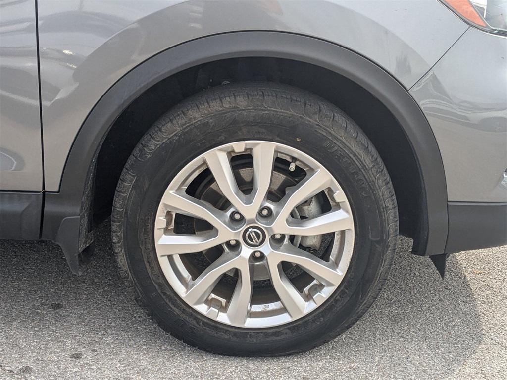 used 2021 Nissan Rogue Sport car, priced at $14,738