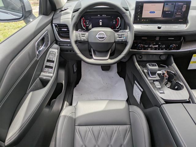 new 2025 Nissan Rogue car, priced at $40,966
