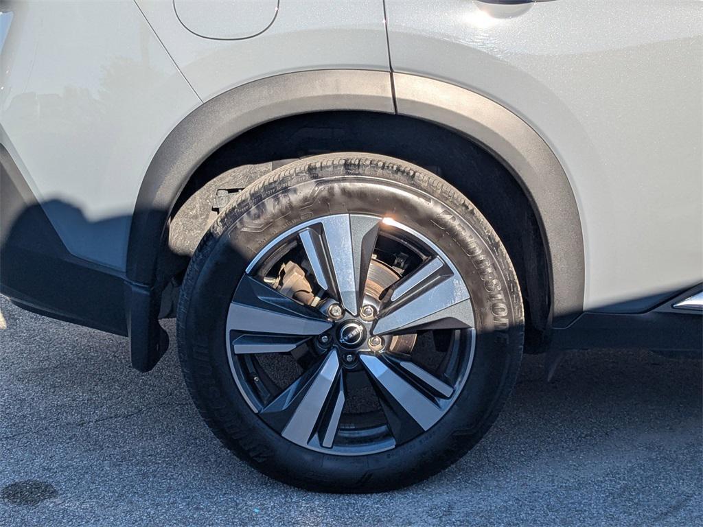 used 2023 Nissan Rogue car, priced at $26,250