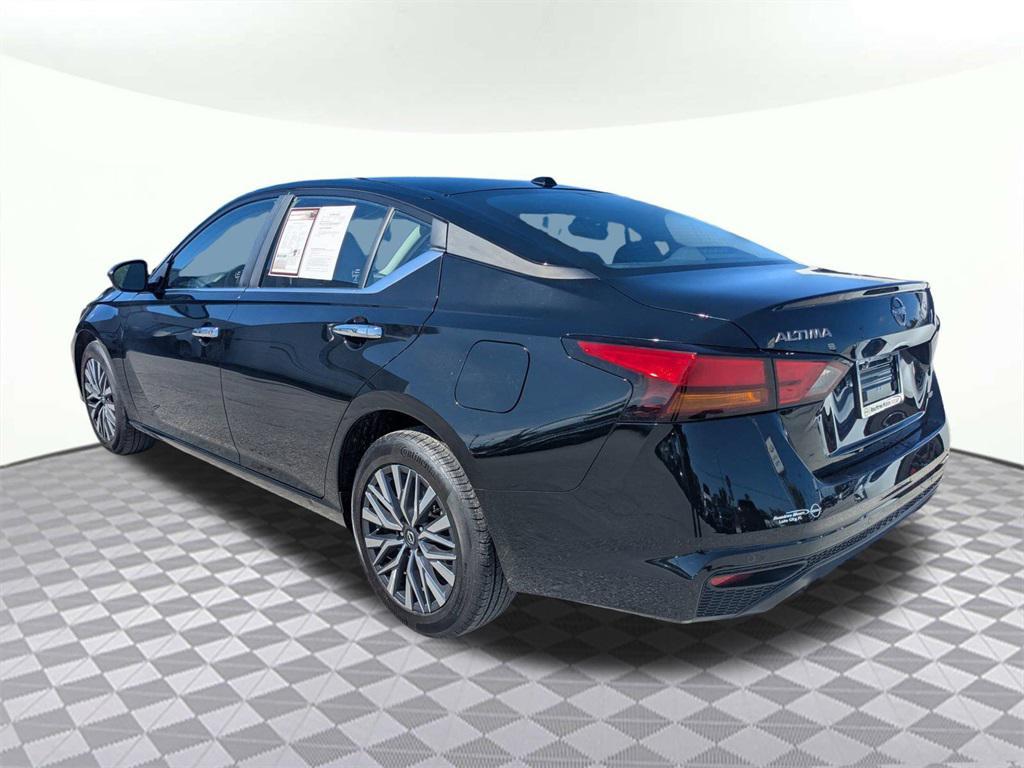 used 2025 Nissan Altima car, priced at $23,263