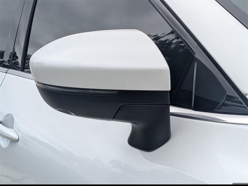 new 2025 Nissan Pathfinder car, priced at $42,044