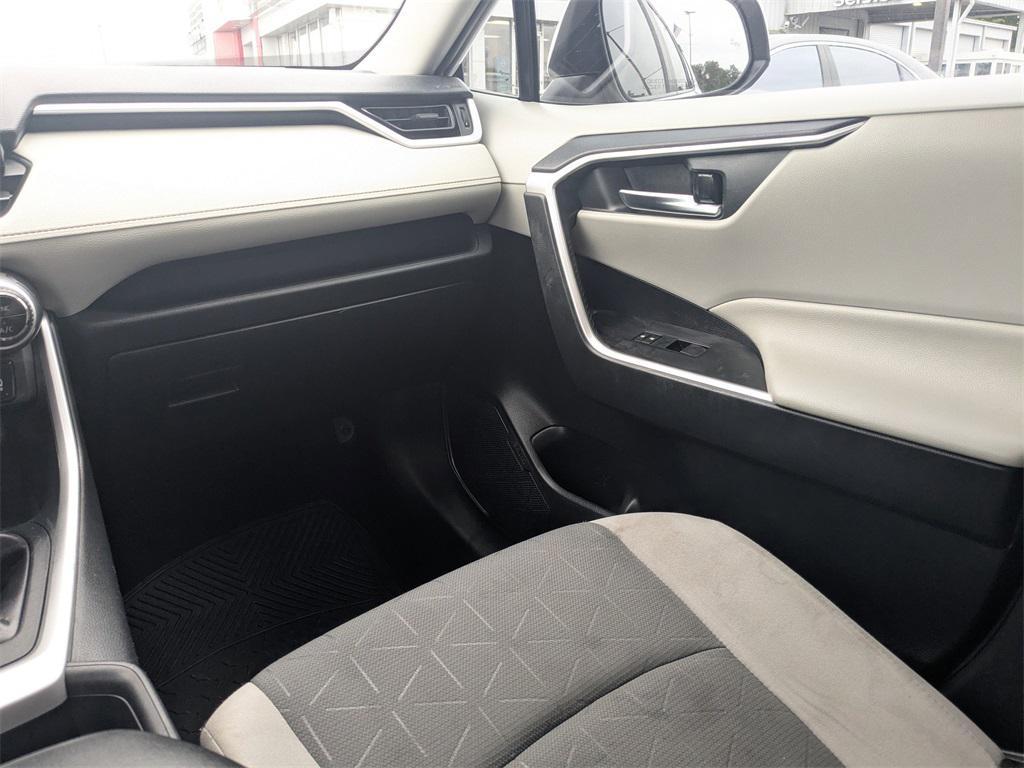 used 2020 Toyota RAV4 car, priced at $18,386