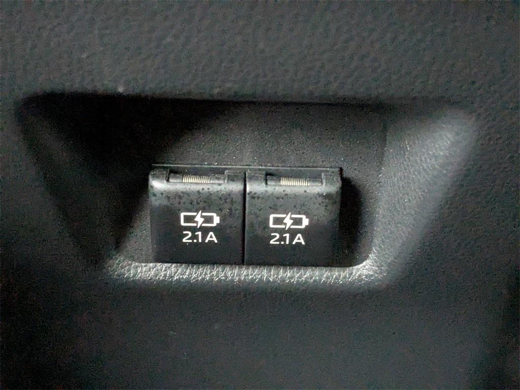 used 2020 Toyota RAV4 car, priced at $18,386