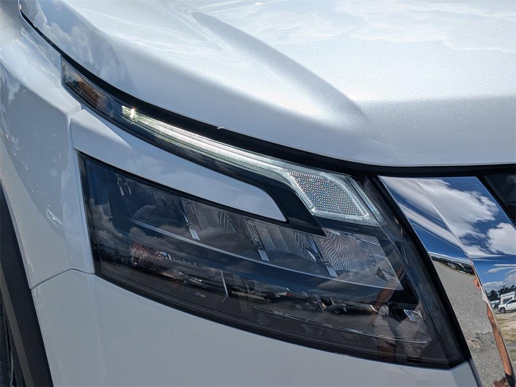 new 2025 Nissan Pathfinder car, priced at $42,567