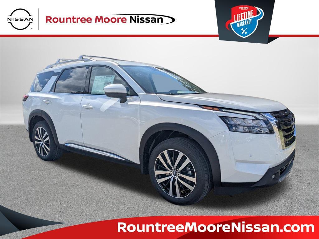 new 2025 Nissan Pathfinder car, priced at $42,567