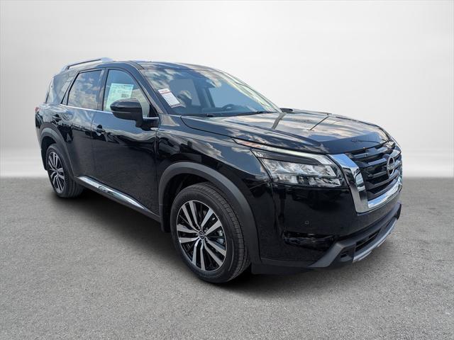 new 2025 Nissan Pathfinder car, priced at $44,680