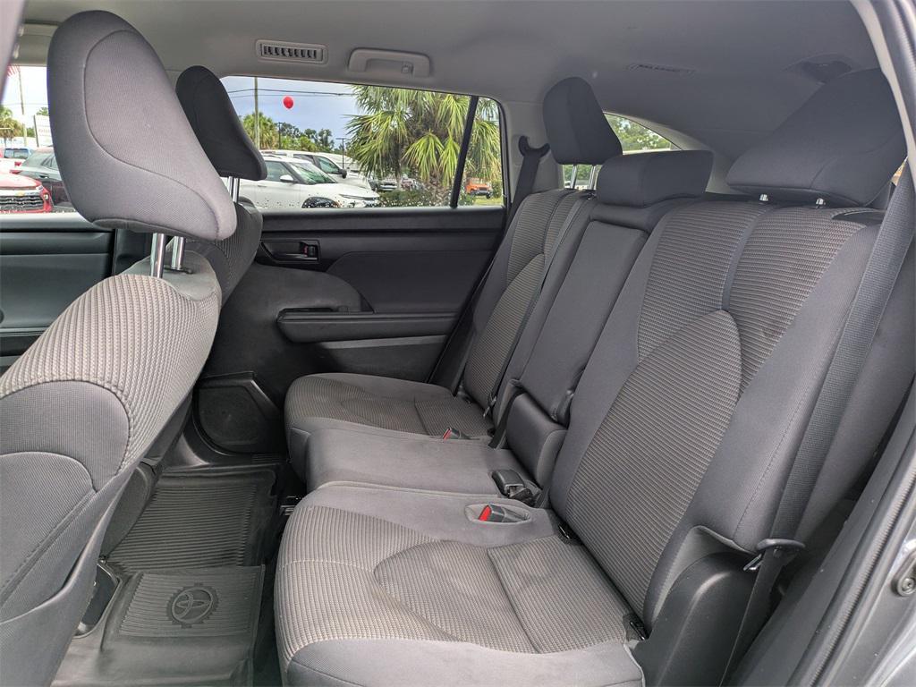 used 2022 Toyota Highlander car, priced at $27,285