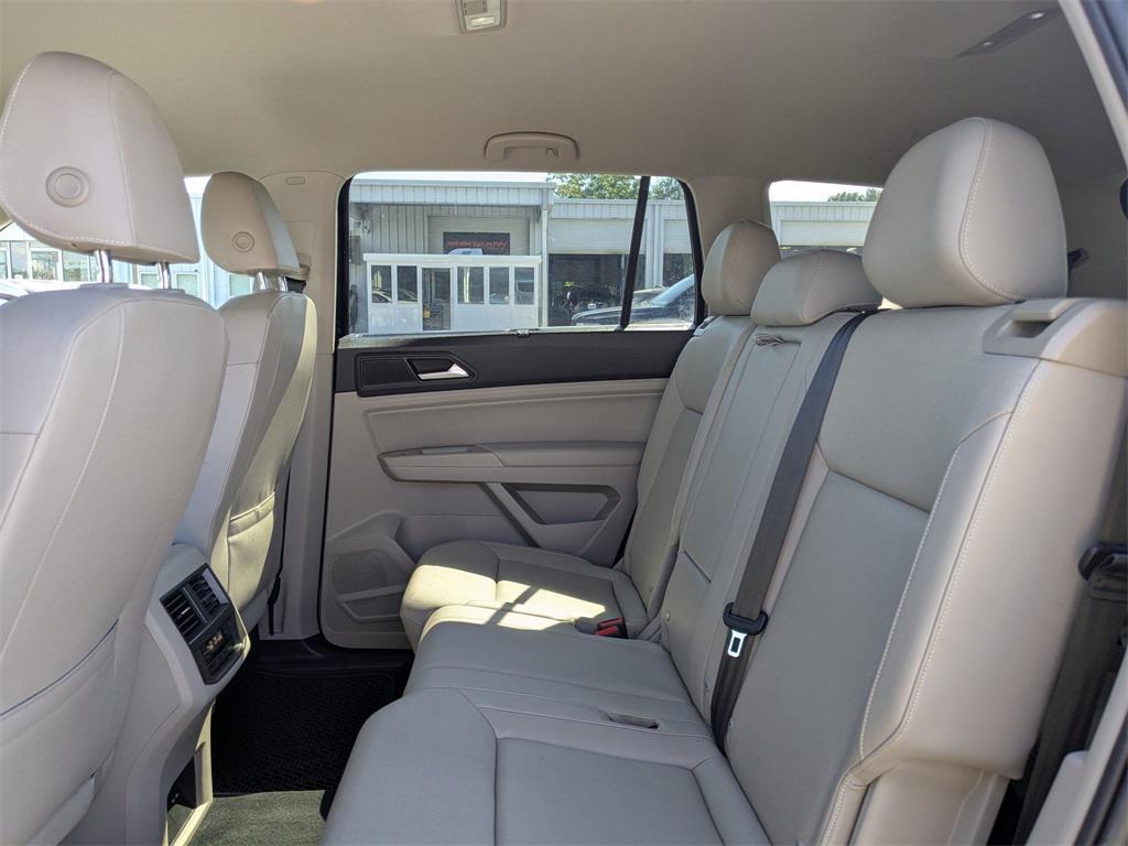 used 2021 Volkswagen Atlas car, priced at $18,142