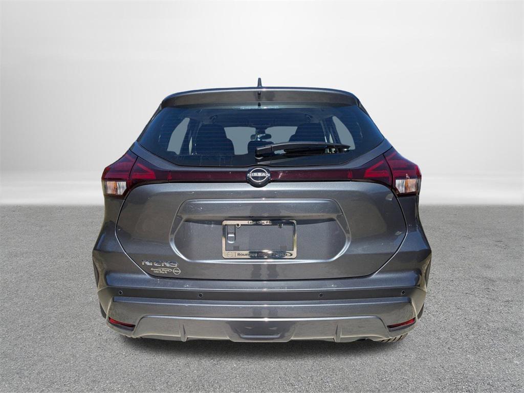 new 2025 Nissan Kicks car, priced at $23,347