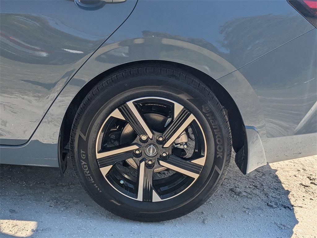 new 2025 Nissan Sentra car, priced at $21,235