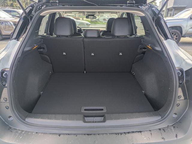 new 2025 Nissan Kicks car, priced at $29,098