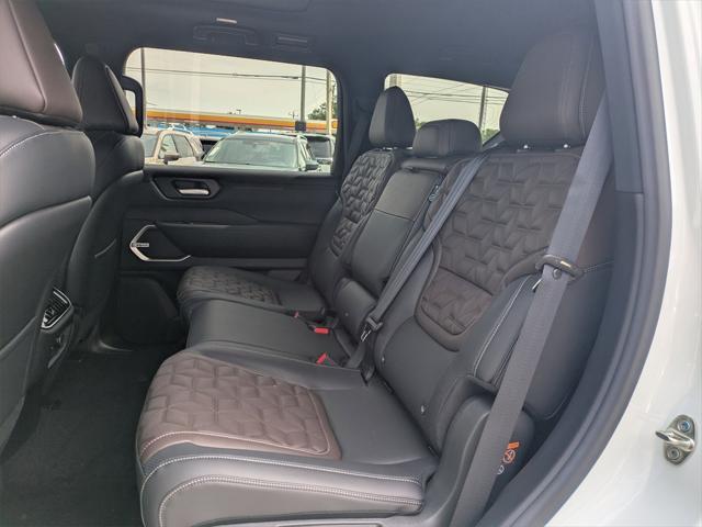 new 2025 Nissan Armada car, priced at $77,327