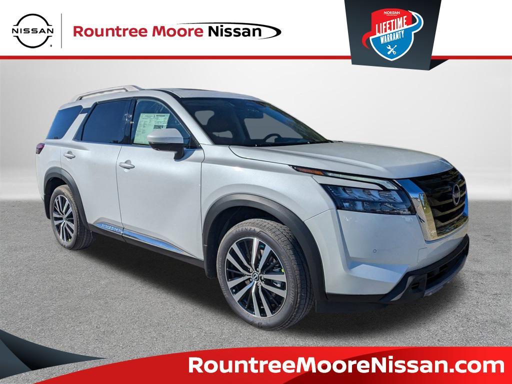 new 2025 Nissan Pathfinder car, priced at $40,535