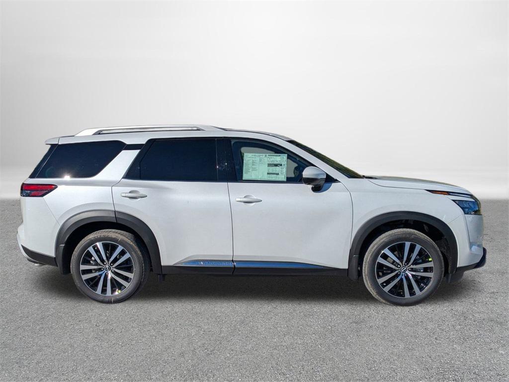 new 2025 Nissan Pathfinder car, priced at $40,535