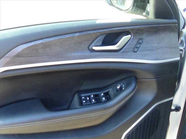 used 2023 Jeep Grand Cherokee car, priced at $29,988