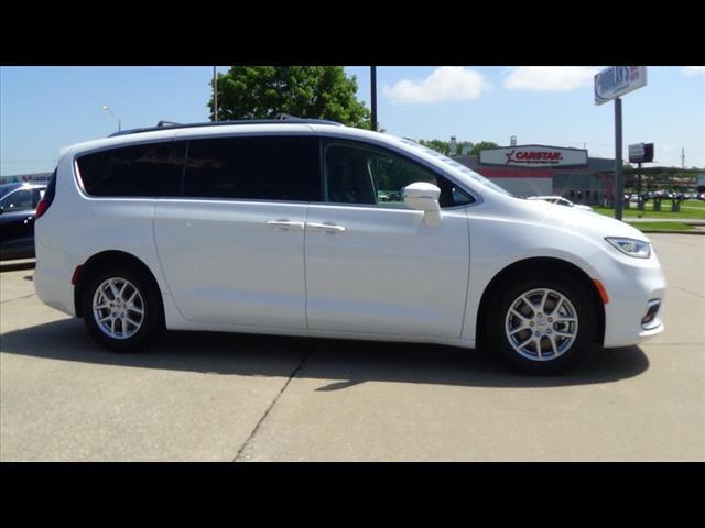 used 2021 Chrysler Pacifica car, priced at $24,488
