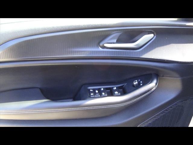 used 2023 Jeep Grand Cherokee L car, priced at $28,988